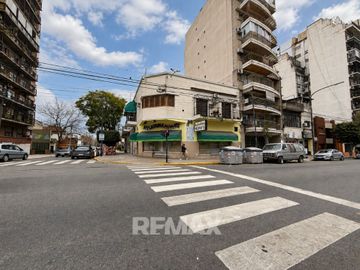 Venta PH 5 Ambientes frente al Parque Chacabuco