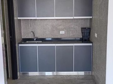 Oficina en alquiler officia Pilar