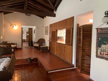CASA  EN ALQUILER COUNTRY CLUB LOS LAGARTOS PILAR