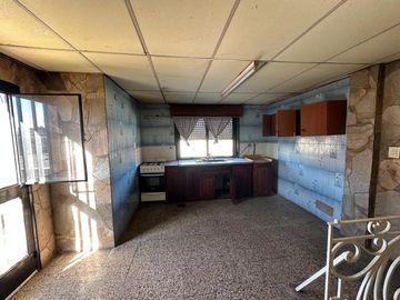 CASA EN VENTA TRES PLANTAS A RECICLAR PICHINCHA