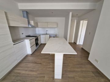 DEPARTAMENTO EN VENTA SAN FERNANDO 2 AMB COCH BALC