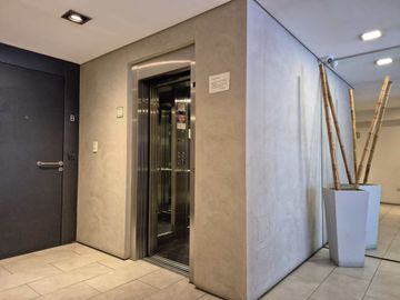VENTA 2 AMB DUPLEX BALCON CHACARITA COLEGIALES