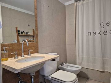 VENTA 2 AMB DUPLEX BALCON CHACARITA COLEGIALES