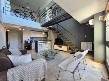 VENTA 2 AMB DUPLEX BALCON CHACARITA COLEGIALES