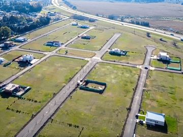 VENTA LOTE INTERNO 600M², BARRIO NORTES DEL PILAR