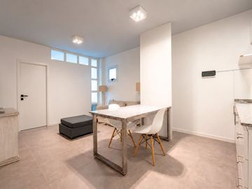 Venta departamento dos ambientes Tigre con cochera