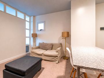 Venta departamento dos ambientes Tigre con cochera
