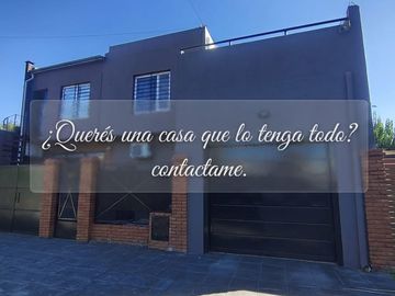 VENTA CASA 7 AMB RESTAURADA PILETA FONDO Y GARAGE