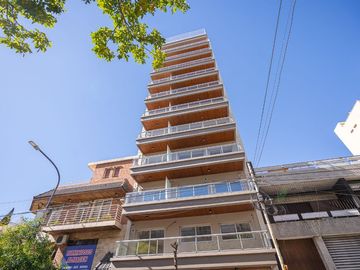 Venta 2 amb Boedo Edificio Premium Balcón Todo Luz