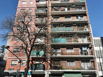 VENTA DEPTO 3 AMBIENTES AV INDEP SAN CRISTOBAL