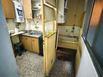 VENTA DEPTO 3 AMBIENTES AV INDEP SAN CRISTOBAL