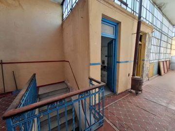 Galpón San Cristóbal Venta con vivienda