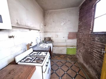 Galpón San Cristóbal Venta con vivienda