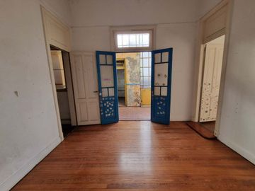 Galpón San Cristóbal Venta con vivienda