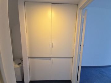 HERMOSA OFICINA EN VENTA EN SAN ISIDRO GOLF