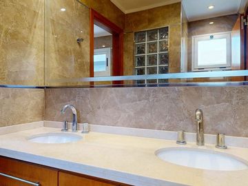 Casa en VENTA OMBUES HUDSON 4 dormitorios y pileta