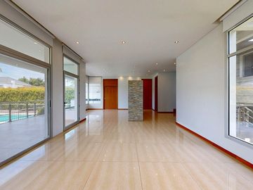 Casa en VENTA OMBUES HUDSON 4 dormitorios y pileta