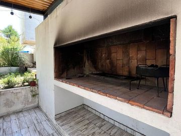 VENTA CASA 2 DORM CIUDAD AMERICA-APTO CREDITO