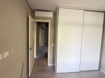 VENTA 3 AMB C/TERRAZA Y COCHERA LOS CARDALES