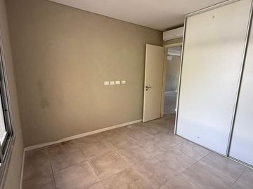 VENTA 3 AMB C/TERRAZA Y COCHERA LOS CARDALES