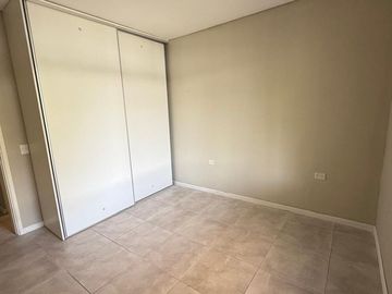 VENTA 3 AMB C/TERRAZA Y COCHERA LOS CARDALES