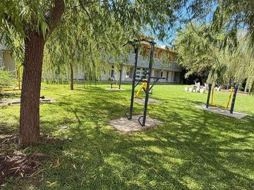 VENTA 3 AMB C/TERRAZA Y COCHERA LOS CARDALES
