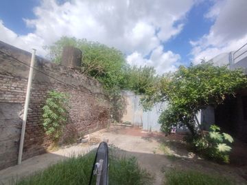 Casa, Venta, 2 Familias, Cochera, Local, Merlo