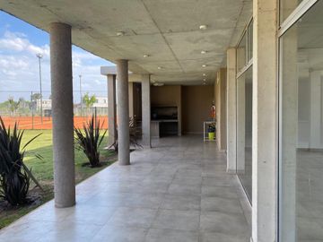 Lote en Santa Lucia ubicación estratégica