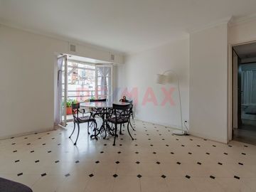 VENTA- depto con balcón corrido y patio propio