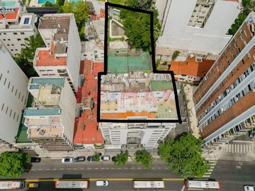 VENTA- depto con balcón corrido y patio propio