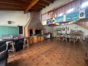 Casa/lote apto 1900 m2 vendibles se aceptan m2