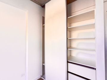 2 AMBIENTES DE 122M2 C/ TERRAZA PROPIA Y PARRILLA