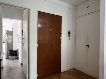 VENTA DEPTO 4 AMB BALCON AV. DIRECTORIO, FLORES