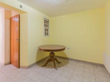 VENTA CASA LOTE PROPIO FLORES APTO CREDITO