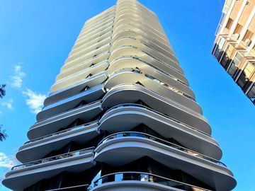 Dúplex 4 Amb | 3 Suites | 2 Cocheras La Lucila