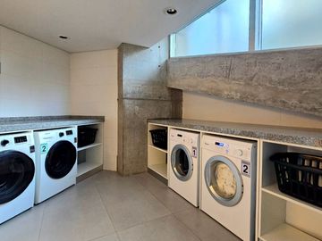 Dúplex 4 Amb | 3 Suites | 2 Cocheras La Lucila