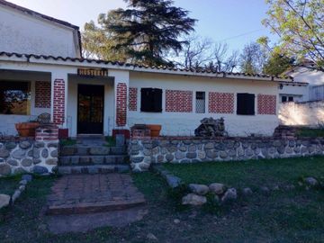 VENTA HOSTERÍA CON PILETA BIALET MASSE PUNILLA CBA