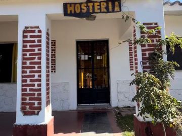 VENTA HOSTERÍA CON PILETA BIALET MASSE PUNILLA CBA