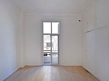 Venta Departamento 3 Ambientes Balcón Reciclado