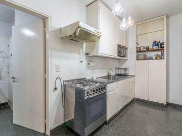 Alquiler Residencial , 4 ambientes, Recoleta