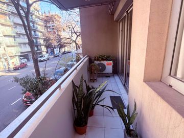 VENTA 2 AMB./ CON 2 BALCONES PALERMO HOLLYWOOD