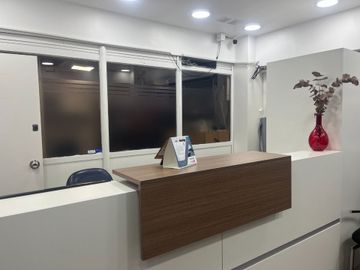 VENTA POLO MÉDICO EN FUNCIONAMIENTO A MTS SUBTE A
