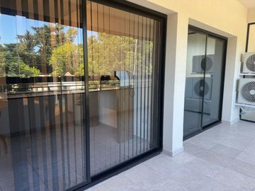 VENTA DEPARTAMENTO 2 AMBIENTES HURLINGHAM