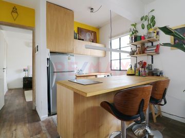 Venta depto 2 amb. Chacarita, todo luz, Reciclado