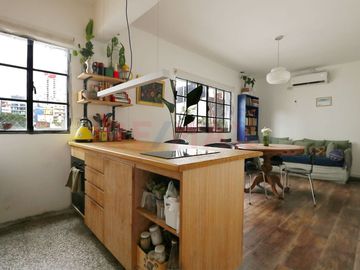 Venta depto 2 amb. Chacarita, todo luz, Reciclado