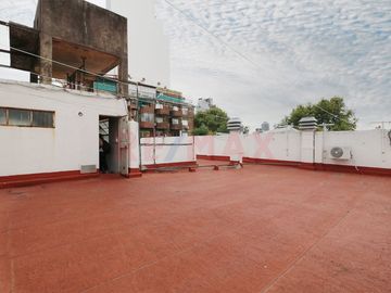 Venta depto 2 amb. Chacarita, todo luz, Reciclado