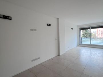 DEPARTAMENTO MONOAMBIENTE EN VILLA URQUIZA SUBTE B