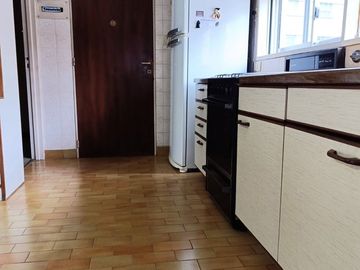 DEPTO 4/5 amb COCHERA y BAULERA - LA ISLA - OLIVOS