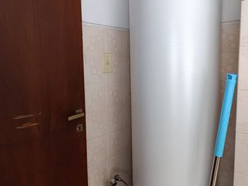 DEPTO 4/5 amb COCHERA y BAULERA - LA ISLA - OLIVOS