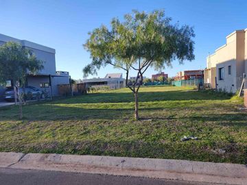 LOTE 453 M2 VENTA SANTA EMILIA CUOTAS FINANCIA